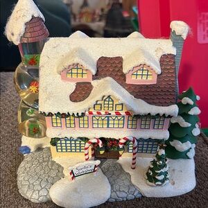 Hawthorne Village Santa’s Toy Workshop